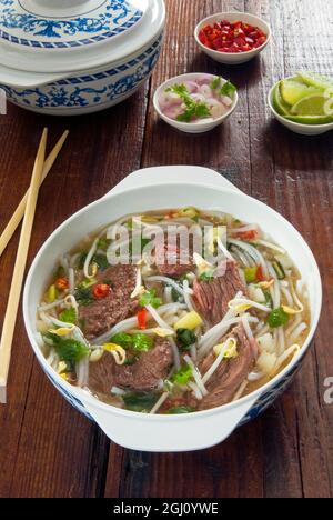 Vietnamesische Pho Rindfleisch Suppe, Vietnam, Asien Stockfoto