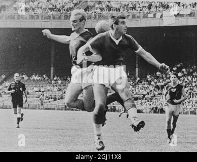 FUSSBALLSPIELER JAN BRUMOVSKY TSCHECHISCHE FUSSBALL DUKLA V EVERTON - 8. AUGUST 1961 Stockfoto