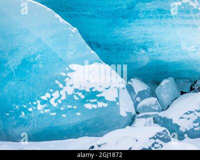 Gletscher Svinafellsjoekull im Vatnajokull Nationalpark im Winter, Island. Stockfoto