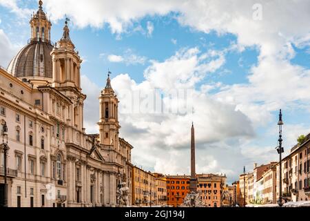 Italien, Rom. Piazza Navona, Blick nach Norden. Stockfoto