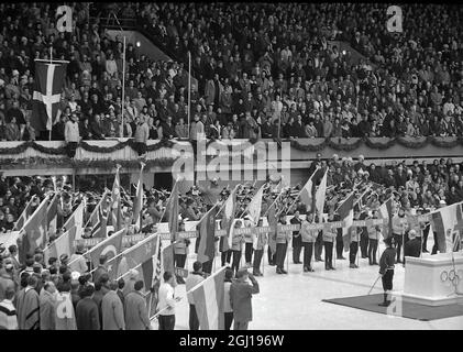 OLYMPISCHE WINTERSPIELE IN INNSBRUCK, ÖSTERREICH - EIS STADION ABSCHLUSSFEIER - ; 10. FEBRUAR 1964 Stockfoto