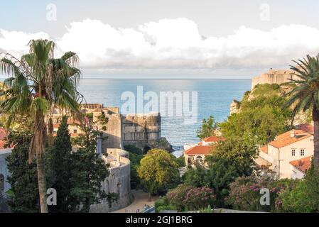 Kroatien, Dubrovnik. Ummauerte Altstadt und Fort St. Lawrence. Adria. Stockfoto