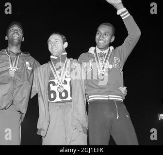 OLYMPISCHE SPIELE, OLYMPISCHE SPORTSPIELE - XVIII. OLYMPIADE IN TOKYO, JAPAN - HOCHSPRUNGSIEGER VALERY BRUMEL, THOMAS UND RAMBO - ; 22. OKTOBER 1964 Stockfoto