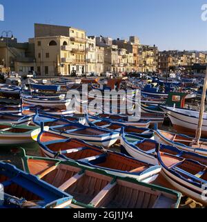 Fischerboote, die am Hafen, Aspra, in der Nähe von Palermo, Sizilien, Italien, Europa Stockfoto