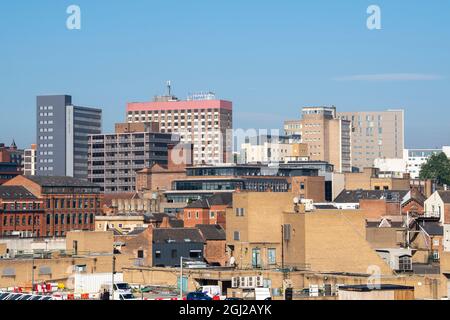 Blick vom Dach des Nottingham College City Hub in Richtung Nottinghamshire, England Stockfoto