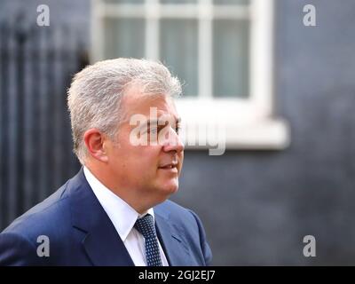 London, Großbritannien. September 2021. Der nordirische Außenminister Brandon Lewis verlässt die Downing Street vor der wöchentlichen PMQ. Quelle: Uwe Deffner/Alamy Live News Stockfoto