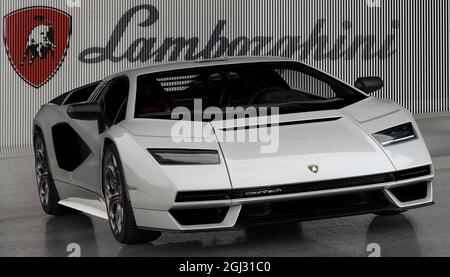 Neuer Countach LPI 800-4. Reaktivierung der Lamborghini-Legende Stockfoto