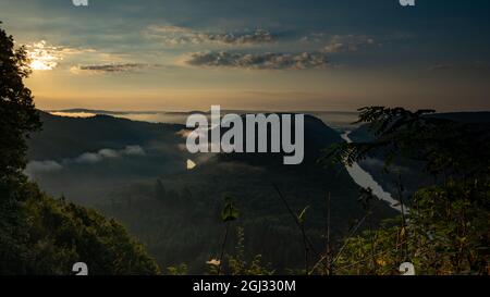Die sehr bekannte Saarschleife im Saarland Stockfoto