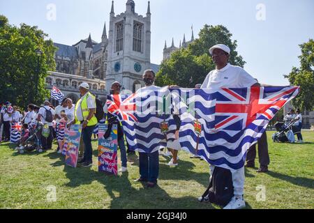 London, Großbritannien. September 2021. Die Inselbewohner des Britischen Territoriums im Indischen Ozean (BIOT) versammelten sich auf dem Parliament Square während der legislativen Überprüfung des Gesetzes über die Staatsbürgerschaft und die Grenzen. (Kredit: Vuk Valcic / Alamy Live News) Stockfoto