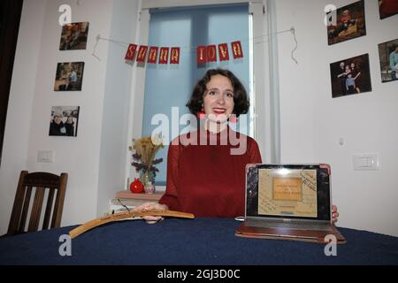 Lauren Leiderman bei der Zoom Buchbespannung „das Poesiealbum von Eva Goldberg - das Mädchen aus Görlitz, das mit Anne Frank freundlich war“. Görlitz Stockfoto