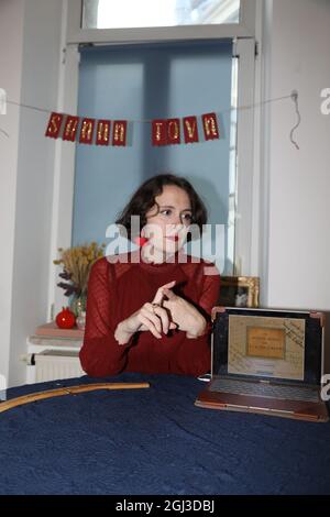 Lauren Leiderman bei der Zoom Buchbespannung „das Poesiealbum von Eva Goldberg - das Mädchen aus Görlitz, das mit Anne Frank freundlich war“. Görlitz Stockfoto