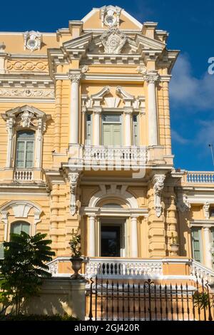 Grandioses Gebäude aus der Kolonialzeit, Paseo de Montejo Avenue, Merida mexiko Stockfoto