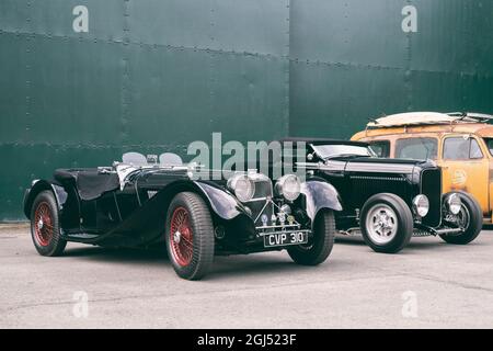 Jaguar SS 100 Auto im Bicester Heritage Center sonntag Scramble Veranstaltung. Bicester, Oxfordshire, England Stockfoto