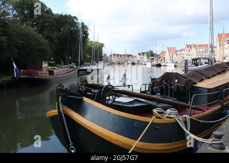 Hoorn, Hafen im historischen Stadtzentrum, Niederlande, August 2021 Stockfoto