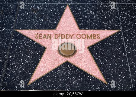 Detailansicht des Stars von Sean Diddy Combs auf dem Hollywood Walk of Fame am Hollywood Blvd., Mittwoch, 8. September 2021, in Los Angeles. Stockfoto