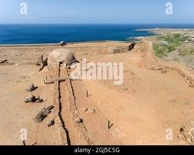 Die Zisterne. Forte Real de Sao Filipe. Cidade Velha, historisches Zentrum von Ribeira Grande (UNESCO-Weltkulturerbe). Santiago Island, Cape Ve Stockfoto