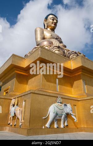 Bhutan, Thimphu. Kuensel Phodrang, auch bekannt als Buddha Point, beherbergt die größte Buddha-Statue des Landes. Stockfoto