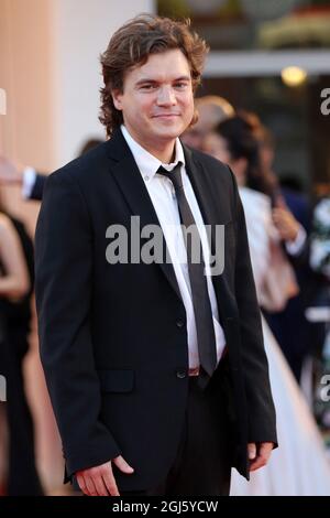 Italien, Lido di Venezia, 8. September 2021 : Emile Hirsch besucht den roten Teppich des Films 'Freaks Out' während des 78. Internationalen Filmfestivals von Venedig am 08. September 2021 in Venedig, Italien Foto © Ottavia Da Re/Sintesi/Alamy Live News Stockfoto