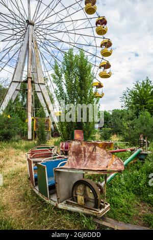 Armenien, Yeghegnadzor. Vergnügungspark Riesenrad. Stockfoto