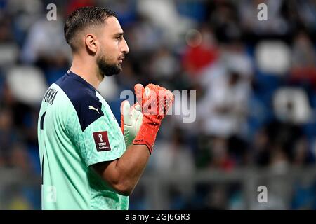 Gianluigi Donnarumma aus Italien reagiert während des Qualifikationsspiels der Weltmeisterschaft 2022 zwischen Italien und Litauen im Citta del tricolore-Stadion in Reggio Emilia (Italien) am 8. September 2021. Foto Andrea Staccioli / Insidefoto Stockfoto