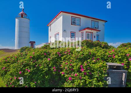 Kanada, Quebec. Leuchtturm auf der Insel Isle-Verte. Kredit als: Mike Grandmaison / Jaynes Gallery / DanitaDelimont. com Stockfoto