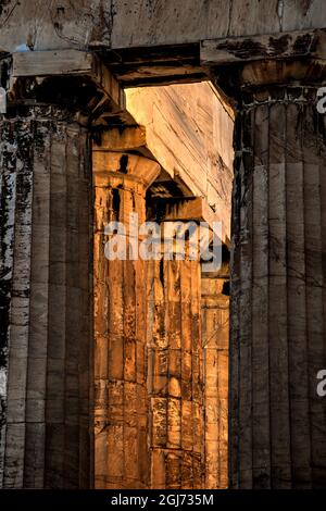 Parthenon-Säulen auf der Akropolis in Athen, Griechenland Stockfoto