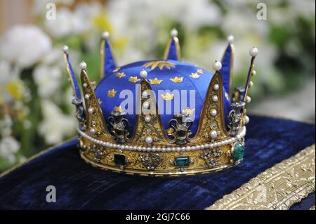 STOCKHOLM 2012-05-22 die Königliche Krone für die Taufe von Prinzessin Estelle, der ersten geborenen Tochter von Kronprinzessin Victoria und Prinz Daniel von Schweden, fand am 22. Mai 2012 in der Königlichen Kapelle in Stockholm statt. Foto: Anders Wiklund / SCANPIX / Kod: 10040 Stockfoto