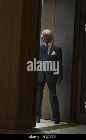 SEOUL 20120531 König Carl Gustaf von Schweden kommt zu einem Treffen mit südkoreanischen Medien in Seoul, Südkorea, 31. Mai 2012. Die schwedischen Royals sind auf einem viertägigen Staatsbesuch in Südkorea. Foto Jonas Ekstromer / SCANPIX kod 10030 Stockfoto