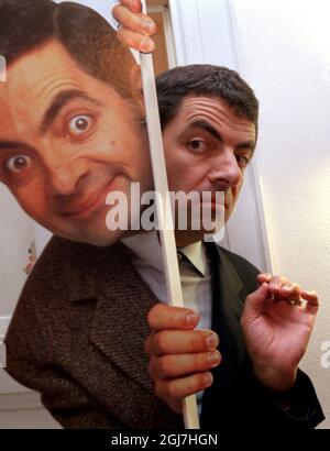 DATEI 1997-08-28. Der englische Schauspieler und Komiker Rowan Atkinson - Mr Bean - besucht Stockholm. Foto: Mark Earthy/SCANPIX Code: 50050 Stockfoto