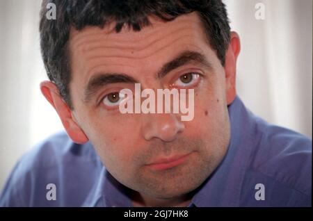 DATEI 1997-08-28. Der englische Schauspieler und Komiker Rowan Atkinson - Mr Bean - besucht Stockholm. Foto: Mark Earthy/SCANPIX Code: 50050 Stockfoto