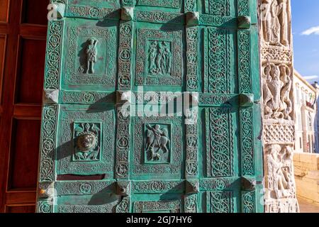 Italien, Apulien, Provinz Barletta-Andria-Trani, Barletta. Italien, Apulien, Provinz Barletta-Andria-Trani, Barletta. San Nicola Pellegrino Kathedrale. Int Stockfoto