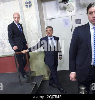 Der schwedische Premierminister Fredrik Reinfeldt und der türkische Präsident Abdullah Gul trafen sich im März 12 in den Büros der Regierung in Stockholm, Schweden, zu bilateralen Gesprächen. 2013. Präsident Gul ist auf einem dreitägigen Staatsbesuch in Schweden. Stockfoto