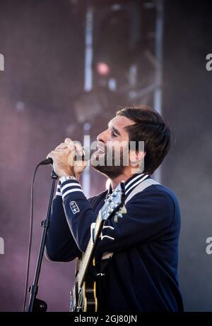 SIGTUNA 20130615 Adam Olenius, Sänger der schwedischen Band „Shout Out Louds“ tritt am 15. Juni 2013 beim Hultsfred Festival in Sigtuna, Schweden, auf. Foto: Christine Olsson / SCANPIX / Code 10430 Stockfoto