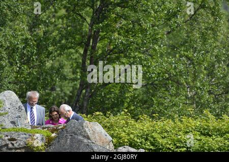 TromsÃ– 2013-06-19 König Carl XVI Gustaf, Königin Silvia von Schweden und König Harald und Königin Sonja von Norwegen, besucht die Stadt Tromso, arktischen botanischen Garten Nordnorwegen 19. Juni 2013. Die schwedischen Royals sind auf Einladung von König Harald von Norwegen zu einem offiziellen Besuch. Foto anders Wiklund / SCANPIX / kod 10040 Stockfoto