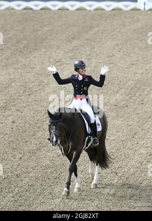 HERNING 2013-08-22 die britische olympiasiegerin Charlotte Dujardin und Valegro während der FEI European Dressage Championship am 22. August 2013 in Herning, Dänemark. Foto: Roland Thunholm / SCANPIX / Code 71835 Stockfoto