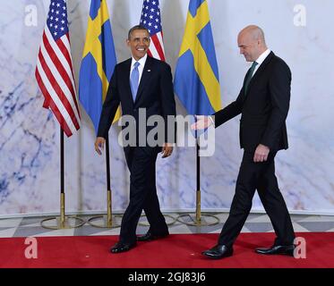 STOCKHOLM 20130904S US-Präsident Barack Obama und der schwedische Premierminister Fredrik Reinfeldt während ihres Treffens in den Regierungsbüros in Stockholm, Schweden, am 4. September 2013. Präsident Obama ist vor einem G20-Gipfel in Russland zu bilateralen Gesprächen in Schweden. Foto Jonas Ekstromer / SCANPIX kod 10030 Stockfoto