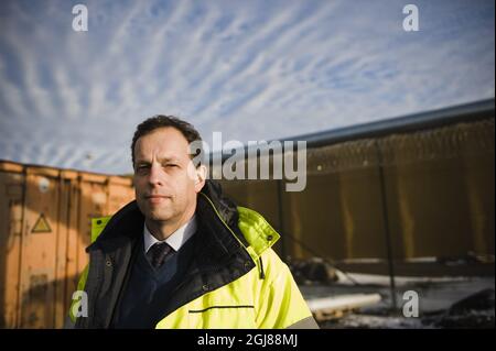 KUMLA 20081126 : Warden Kenneth Gustafsson fotografierte bei der Pressevorschau des Baus der neuen Sicherheitseinheit im Gefängnis in Kumla. Die Kumla Gefängnisanstalt ist Schwedens am meisten bewachtes Gefängnis und das Gefängnis mit den schwersten Zirminalen in Schweden. Stockfoto