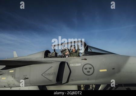 *für Ihre Dateien* ICELAND2014-03-24 * Fotodatum 2014-02-12* Ein JAS Gripen-Abfangjäger der schwedischen Luftwaffe ist während der NATO-Übung im Februar 2014 in Island zu sehen.Foto: Yvonne Asell / SVD / TT / Kod: 30202 ** OUT SWEDEN OUT ** Stockfoto