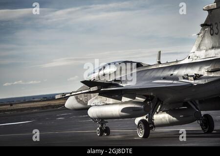 *für Ihre Dateien* ICELAND2014-03-24 * Fotodatum 2014-02-12* Ein JAS Gripen-Abfangjäger der schwedischen Luftwaffe ist während der NATO-Übung im Februar 2014 in Island zu sehen.Foto: Yvonne Asell / SVD / TT / Kod: 30202 ** OUT SWEDEN OUT ** Stockfoto