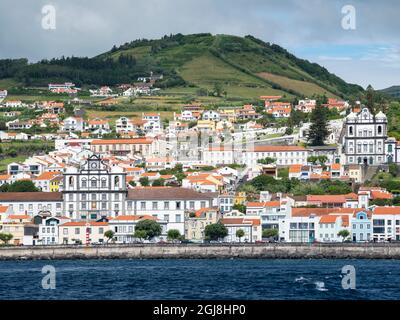 Horta, die Hauptstadt von Faial. Faial Island, eine Insel auf den Azoren im Atlantischen Ozean. Die Azoren sind eine autonome Region Portugals. Stockfoto