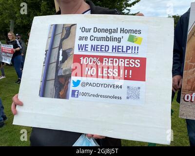 Demonstranten von Donegal, die sich beim Fianna versammeln, scheitern an dem Think-in in Cavan und fordern 100 % Wiedergutmachung für betroffene Glimmerhausbesitzer. Bilddatum: Donnerstag, 9. September 2021. Stockfoto