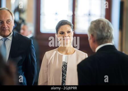 RIGA 2014-09-17 Kronprinzessin Victoria von Schweden trifft sich mit dem lettischen Präsidenten Andris BAÂ“rziAÂ†AÂ¡ in Riga Lettland 17. September 2014. . Victoria ist auf einem offiziellen Besuch in Lettland Foto: Suvad Mrkonjic / EXP / TT / kod 7116 ** OUT SWEDEN OUT** Stockfoto
