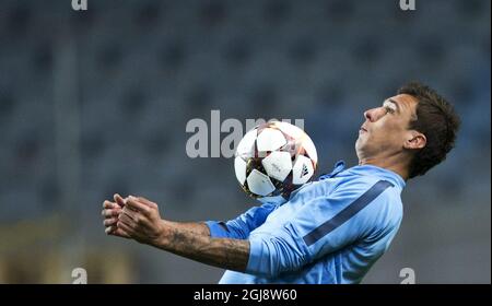 MALMO 2014-11-03 Mario MandÂžukic während des Atletico Madrid Trainings im Malmo New Stadium in Malmo, Schweden, 3. November 2014. Malmo FF wird am Dienstag in der UEFA Champions League-Gruppe gegen Atletico Madrid spielen. Foto: Andreas Hillergren / TT ** SCHWEDEN AUS ** Stockfoto