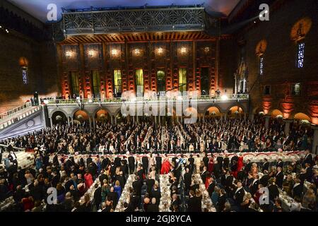 STOCKHOLM 2014-12-10 Überblick über die Gäste beim Nobelbankett im Stockholmer Rathaus, Schweden, 10. Dezember 2014. Foto: Fredrik Sandberg / TT / Kod 10080 Stockfoto