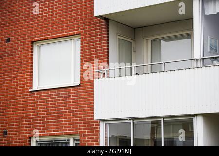 Stockholm 20150219 die schwedische Polizei verhaftete am späten Mittwoch eine 59-jährige Frau, unter dem Verdacht, dass sie ihre drei Kinder mehrere Jahre lang in ihrer Wohnstadt in Südschweden, am 19. Februar 2015, eingesperrt hatte. Die Frauen waren 23, 24 und 32 Jahre alt. Foto: Christian ÃƒÂ–rnberg / EXP / TT / kod 7101 ** AUS SCHWEDEN HERAUS ** Stockfoto