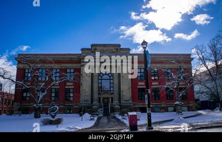 Neoklassische Ralph Medjuck School of Architecture and Planning von Herbert E Gates, Sexton Campus Dalhousie University im Winter mit Schnee auf dem Boden Stockfoto