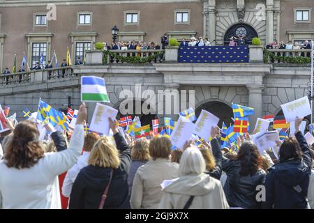 STOCKHOLM 2016-04-30 die schwedische Königsfamilie und ihre Gäste, die am Samstag, den 30. April 2016, an einer Choralwürdigung im Zusammenhang mit dem Geburtstag des Königs in Lejonbacken, dem Königlichen Palast, teilnahmen. Foto: Maja Suslin / TT / Code 10300 Stockfoto