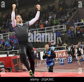 STOCKHOLM 2016-06-16 der Franzose Renaud Lavillenie reagiert, während er im Stabhochsprung der Männer während der Bauhaus-Gala im Rahmen des IAAF Diamond League-Leichtathletiktreffens 2016 in Stockholm, Schweden, am 16. Juni 2016 antritt. Foto: Maja Suslin / TT / Kod 10300 ** SCHWEDEN AUS ** Stockfoto