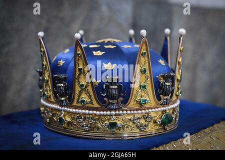 STOCKHOLM 2016-09-09 Prinz Fredrik Adolfs-Krone aus dem Jahr 1771 in der Schlosskirche Drottningholm vor der Taufe von Prinz Alexander in der Kapelle des Drottningholm-Palastes in Stockholm, Schweden, 9. September 2016. Prinz Alexander ist der Sohn von Prinz Carl Philip und Prinzessin Foto: Henrik Montgomery / TT / kod 10060 Stockfoto