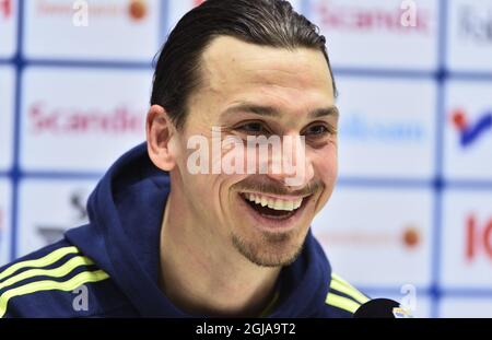 Zlatan Ibrahimovic während der Pressekonferenz in der Friends Arena in Stockholm, vor dem Freundschaftsinternational gegen die Tschechische Republik. Stockfoto